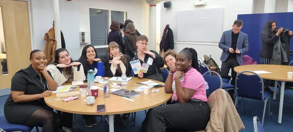 I met some amazing people who are working with their communities and giving them power and voices. It was truly inspiring. 
*This was the C O O L table* 
Thank you to @CivicPowerFund and <a href="/jrf_uk/">Joseph Rowntree Foundation</a> for hosting this space <a href="/WeBelong19/">We Belong</a> 
<a href="/MigrantsCulture/">Migrants in Culture (inactive account)</a> 
<a href="/MarzenaZukowska/">Marzena Zukowska</a> 
<a href="/migrantsorg/">Migrants Organise</a>