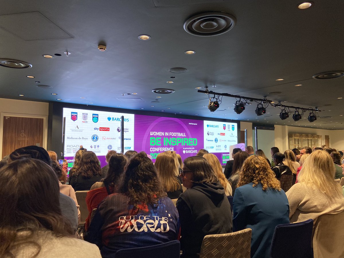e5te11aR's tweet photo. Ready for #WIFBeInspired | @WomeninFootball @Barclays https://t.co/KGaUbpC2gX