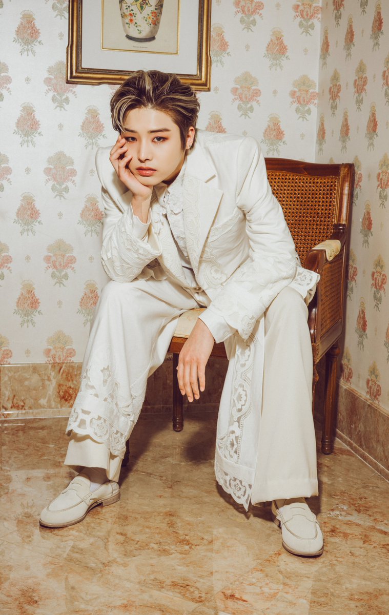 XODIACOfficial's tweet photo. XODIAC LEX - 'Friction' PERFORMANCE VIDEO

https://t.co/X4jzupuZey

#XODIAC #소디엑 
#LEX #렉스
#Friction
#OCJENT https://t.co/ck6ntsAK7i