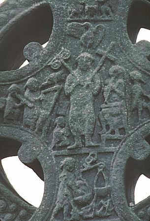 Learn_Recorder's tweet image. High Cross of Muiredach, East Side: The Last Judgement (after 922), carved sandstone, 5.5 m high. Detail. Monasterboice, County Louth, Ireland.
#recorder #art  #antiquity #earlymusic #LearnRecorderOnline #BAROQUE #Israel #renaissance #middleages #iconographie