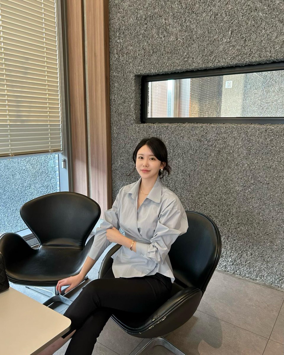 With the failure of Silicon Valley Bank and more banks, the world financial crisis is accelerating, and all walks of life will be severely affected. Be aware of the risks.