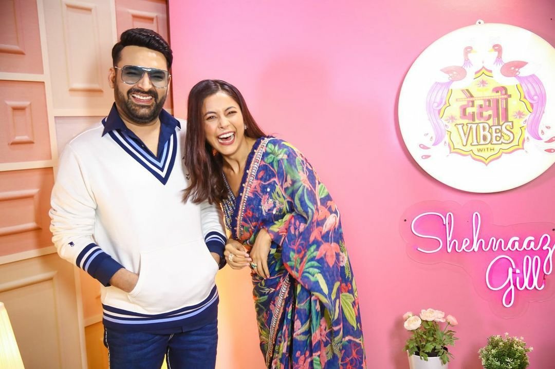 MohitDe36645336's tweet photo. Welcome to #KapilSharma in  #DesiVibesWithShehnaazGill ke show mein apka swagat hai!!!🫂🤗
Kiya apne socha tha ke apko kabhi #ShehnaazGill ke show mein aane ka mauka milega 😜🥰🥳💃💃
#ShehnaazGill𓃵 #ShehnaazGillnews 
#SidharthShukIa #SidharthShukla𓃵
#SidharthShukIaLivesOn https://t.co/8wdKmIMK2b