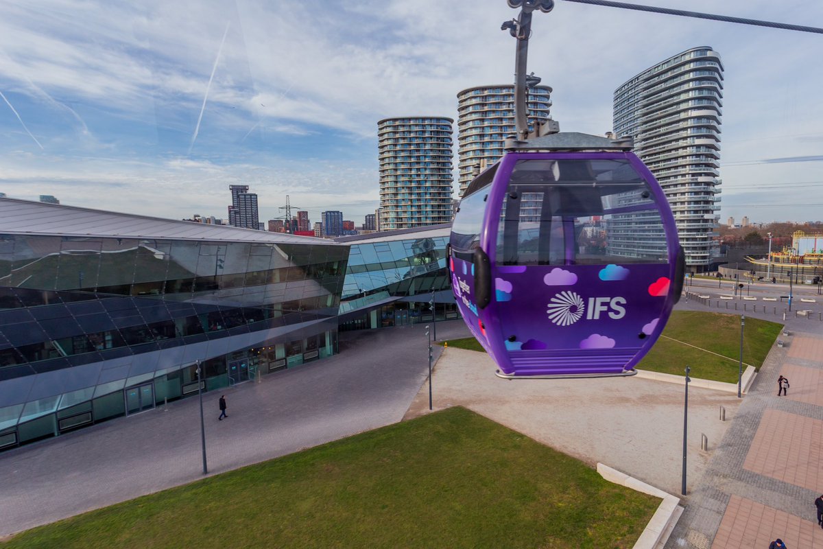 DesignArmstrong's tweet image. We've had lots of secret squirrel projects in 2023 but here's some pics from a current project in the Royal Docks, East London. 

#LifeInDesign #Design #PropertyMarketing #Photography #IFSCableCar #CityHall #RoyalDocks #EastLondon