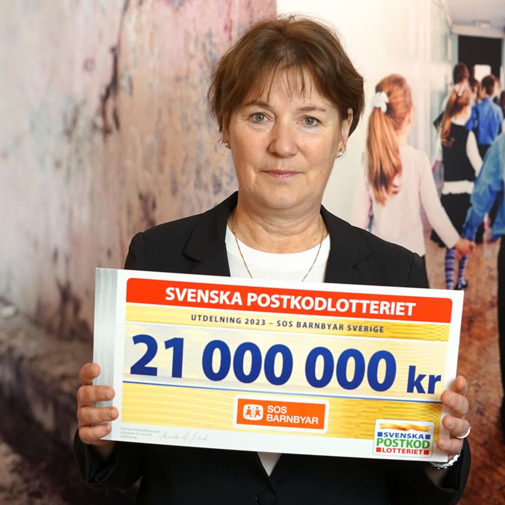 Postkodlotteriet ger 21 miljoner kronor till SOS Barnbyar mynewsdesk.com/se/sos-barnbya…