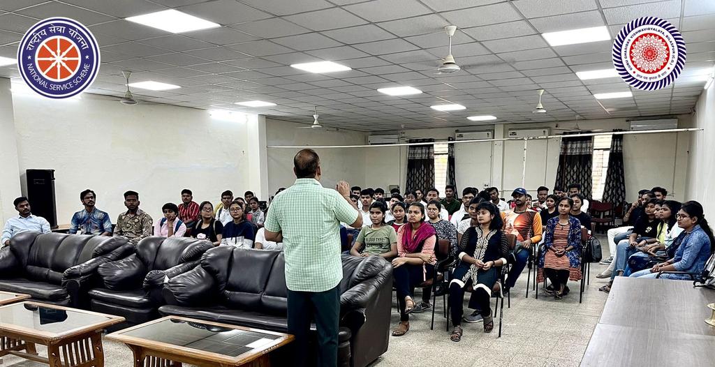 SurajPatel_11's tweet photo. Meeting held today by NSScellggv for upcoming #NIC2023 
Congratulations and best wishes to the team.

@nssggcuCG @CSITNSSGGV @_NSSIndia @NSSRDBhopal @ConnectingNss @NssChhattisgarh @chakrawalalok @Anurag_Office @ianuragthakur @YASMinistry @Heyimrahul19 @mharsh181 https://t.co/TI5cvdw39L