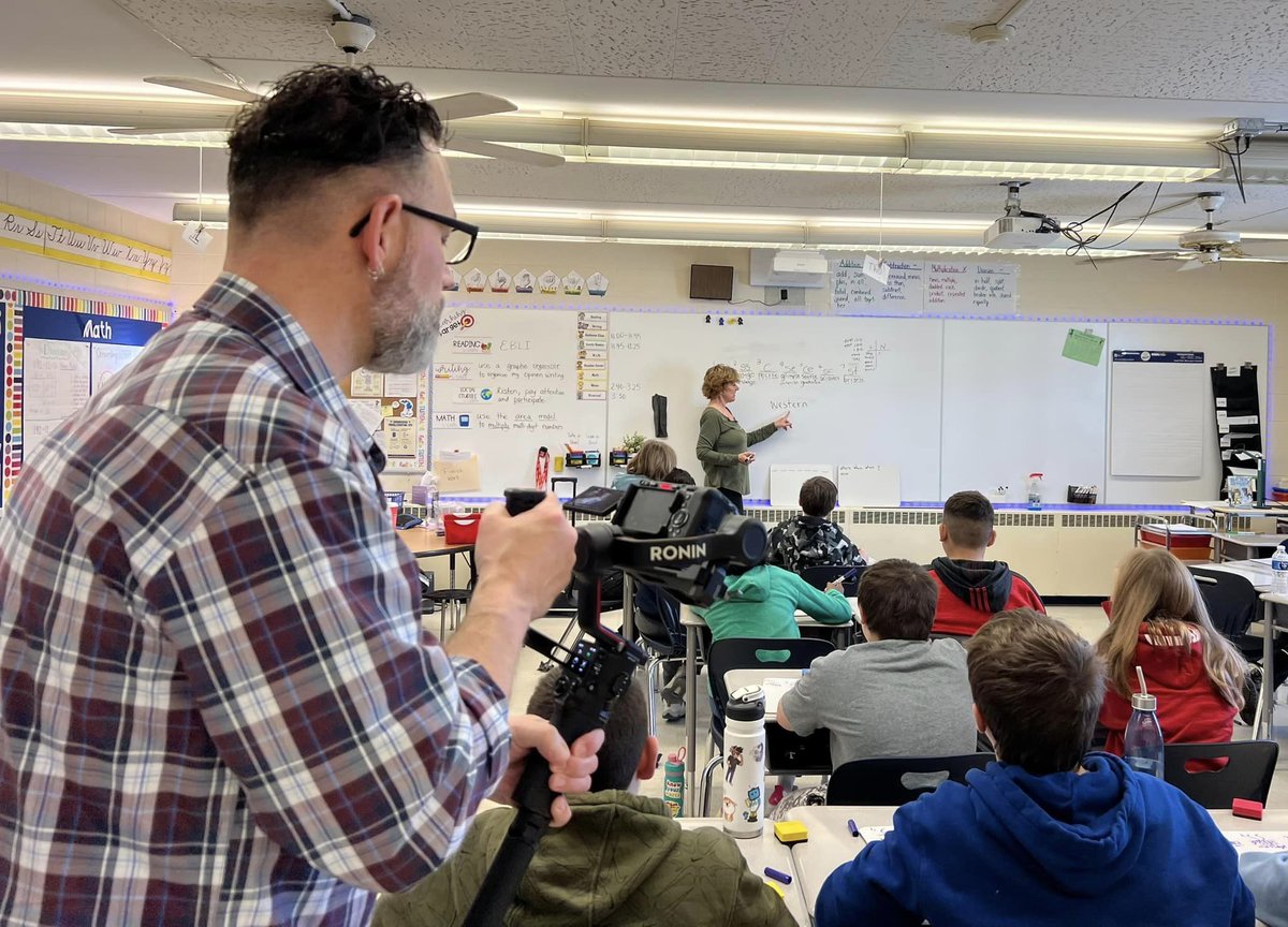 EBLIreads's tweet photo. Coming to EBLI's online training in the near future: 4th and 5th grade classroom teacher training.

Many thanks to @KearsleyCommSch and @BarancikAndrew for being amazing partners on this project!

#StructuredLinguisticLiteracy #TeachingTheWorldToRead #EBLI #videos https://t.co/YuXG2Z8jEs