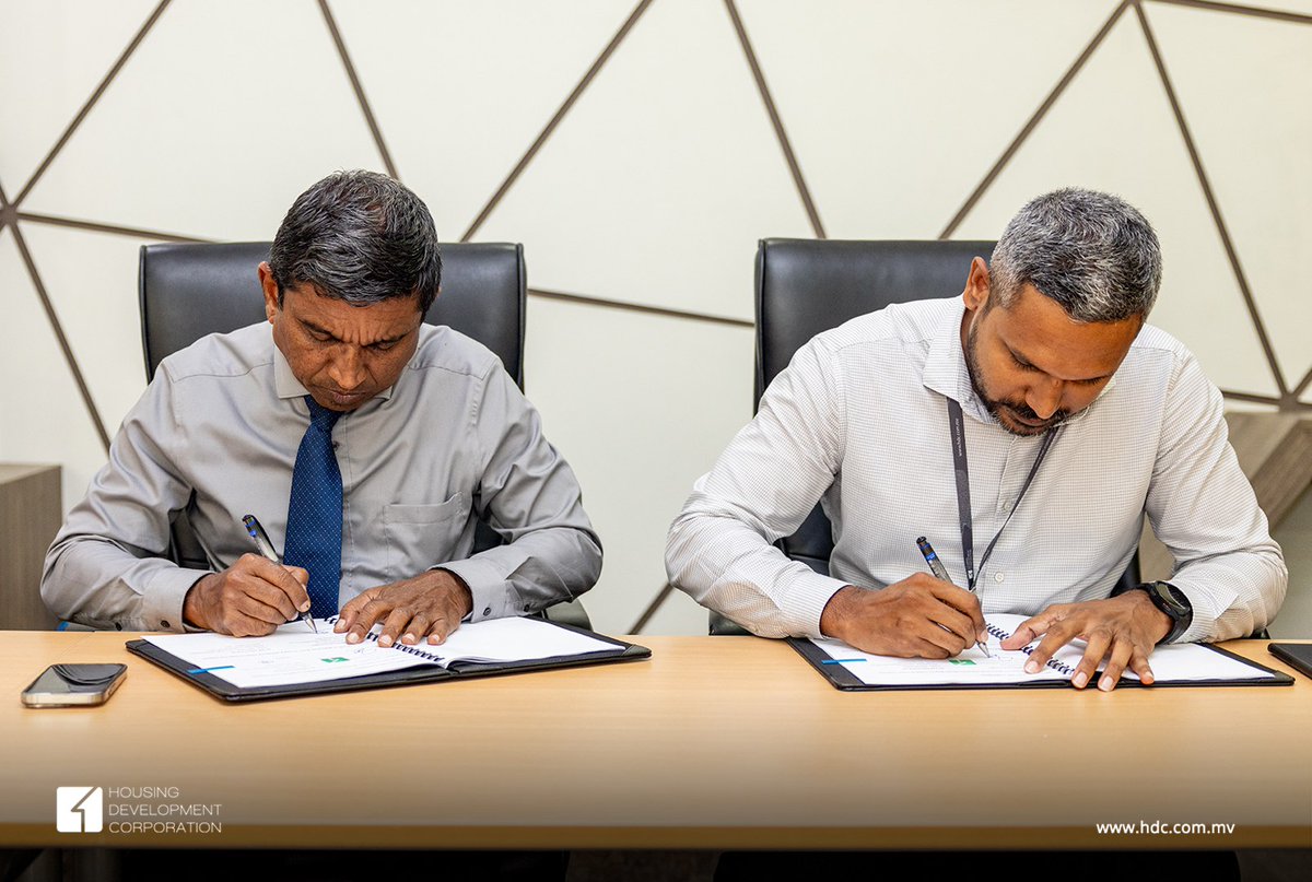SmartCommv's tweet image. As a part of our commitment to standardizing telecommunication infrastructure in Hulhumalé, we are proud to announce our partnership with MWSC, to manage telecommunication services in Malas Residence.
@MWSC_Official 
#enablingconnectedcommunities #smartcities