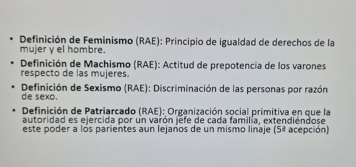 pitu_lore's tweet photo. @YosiphRGT Hacen una ley de igualdad y prevención del acoso de obligado cumplimiento en las empresas que es absurdo cuya base para ellas es que el hombre es lo peor y la mujer es lo mejor. Ver definición machismo y feminismo. Todo desde un punto de vista radical y sin sentido. https://t.co/lbZVPWl9XK
