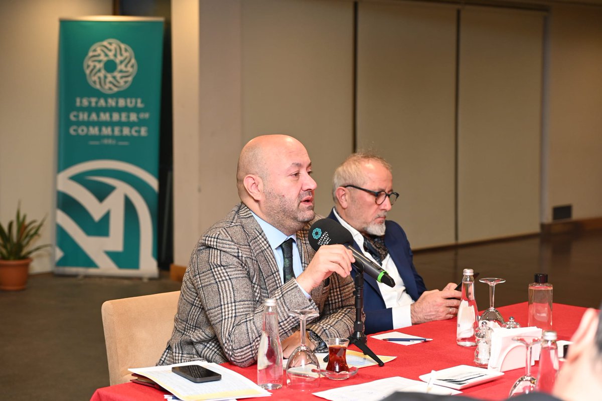 İstanbul Ticaret Odası Başkan Yardımcısı ve Mesleki Eğitim Komisyonu Başkanı Ahmet Özer, İTO Yönetim Kurulu ve Mesleki Eğitim Komisyonu Üyesi Murat Hazıroğlu ile İTO Yönetim Kurulu Üyesi Giyasettin Eyyüpkoca’nın katılımıyla, hamilik projesi koordinasyon toplantısı düzenlendi.