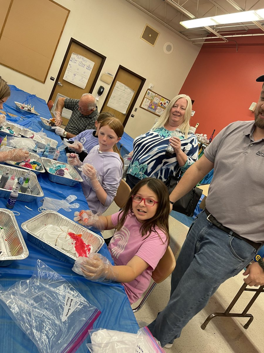 cironek1219's tweet photo. What a fantastic night with our safety patrols going to Washington DC this year- tie dye night was a success!!! @CitrusSchools #celebratelps https://t.co/az7xj01e67