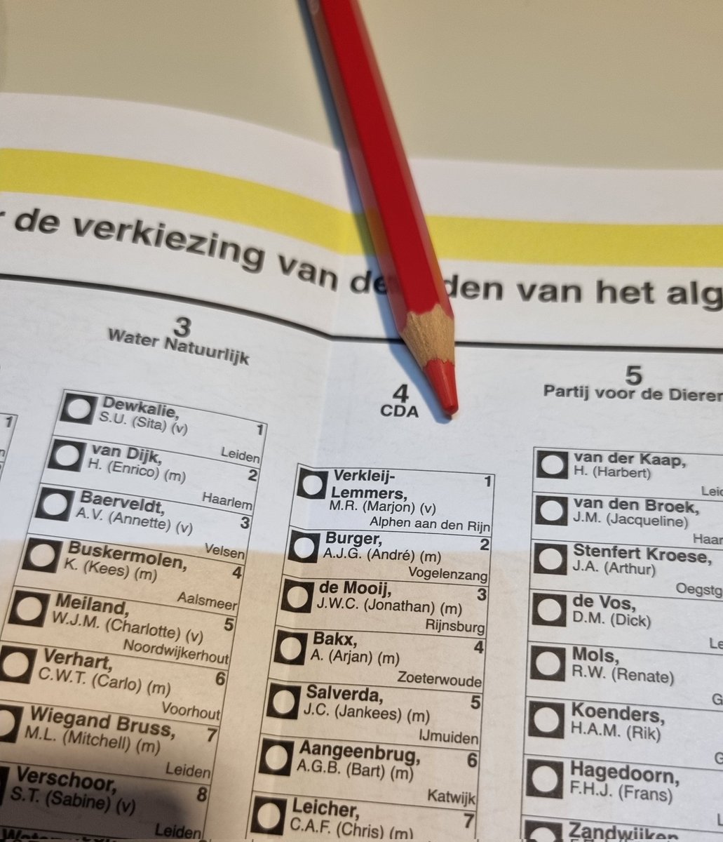 JCSalverda's tweet photo. Na veel campagne voeren is het vandaag de grote dag! Stem op lijst 4 (CDA), nummer 5 (Jankees) voor Waterschap Rijnland! https://t.co/uYpTDIYJTZ