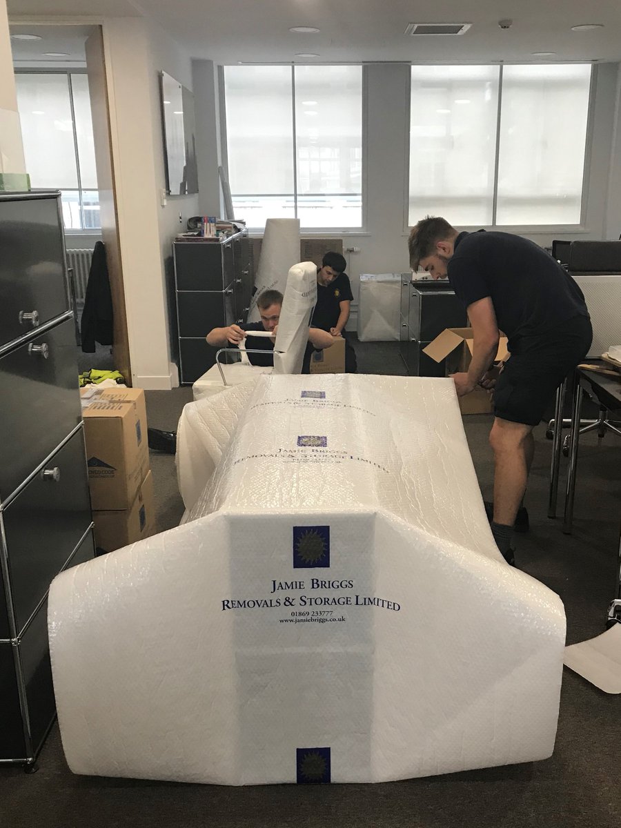 JBriggsRemovals's tweet image. Thinking about an #officemove, or #companyrelocation? From crate hire, specialist storage, professional packing &amp;amp; wrapping, to transportation, assembly of office furniture, archiving &amp;amp; secure shredding - we've got it covered  #removals #storage