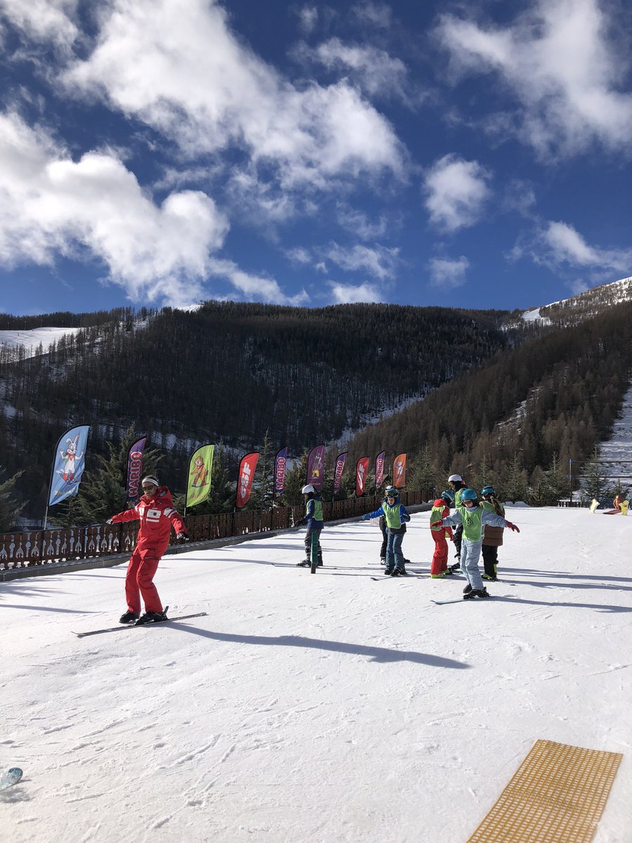 Séjour au ski à Auron avec les 5eme. Découverte de la neige et du ski pour la grande majorité d’entre eux ! #classedécouverte #ski #toutschuss <a href="/AlpesMaritimes/">alpesmaritimes</a> <a href="/College_Jaubert/">Collège Maurice Jaubert</a> <a href="/Marjorie_Lalane/">Marjorie Lalane</a> <a href="/RolandHesse/">Roland Hesse</a>
