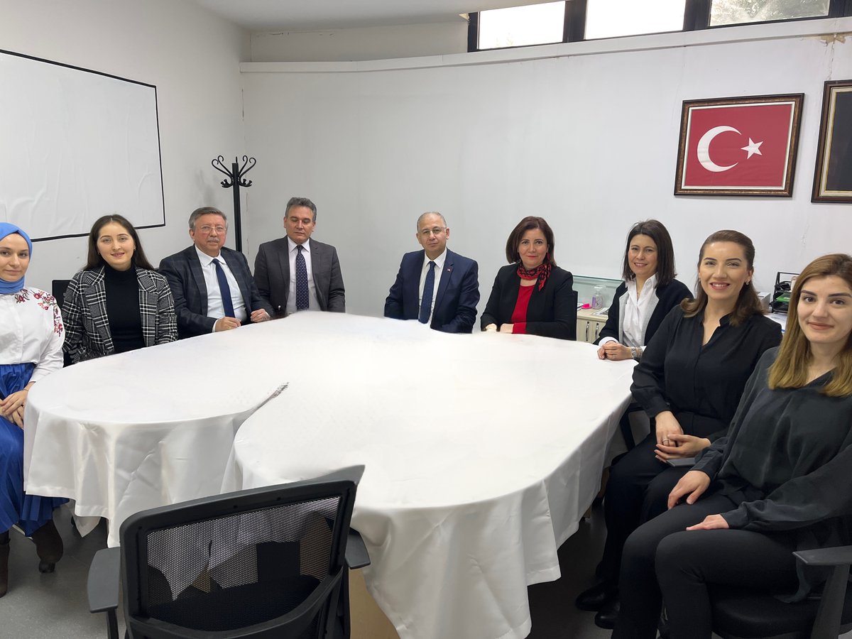 ttokocaeli's tweet photo. KOÜ TTO Ekibimiz, Rektörümüzün ve t��m tıp doktorlarımızın TIP Bayramlarını kutladı. https://t.co/P0B8A6VHL7