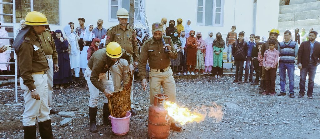 SportsGdck's tweet photo. #Fire &amp; #Emergency services drill at #GDCK https://t.co/OIFTJwSqyF