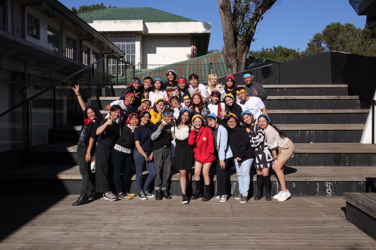 upbsva's tweet photo. LOOK: The organization photoshoot of the Society for the Visual Arts for the AY 2022-2023 Yearbook! ❤💛💙

#UPBSVA https://t.co/VWP3ckkkHE