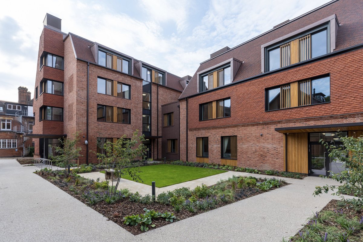 SDCBuilders's tweet photo. Lucy Cavendish College's student accommodation building received commendations for 'The David Mackay Award for Engineering and Sustainability' and 'Best New Building over £2m' at the @CFCICambridge awards. SDC also received a commendation for 'The Craftmanship Award'. https://t.co/E0iunQUWRk