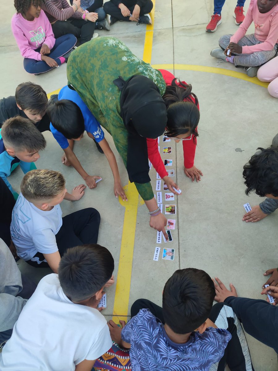 FundacioFCB's tweet image. 💜For #IWD23 at Cascavell School we organized a women’s sports game to promote gender equality through our project #MadeToPlay together with @Nike.