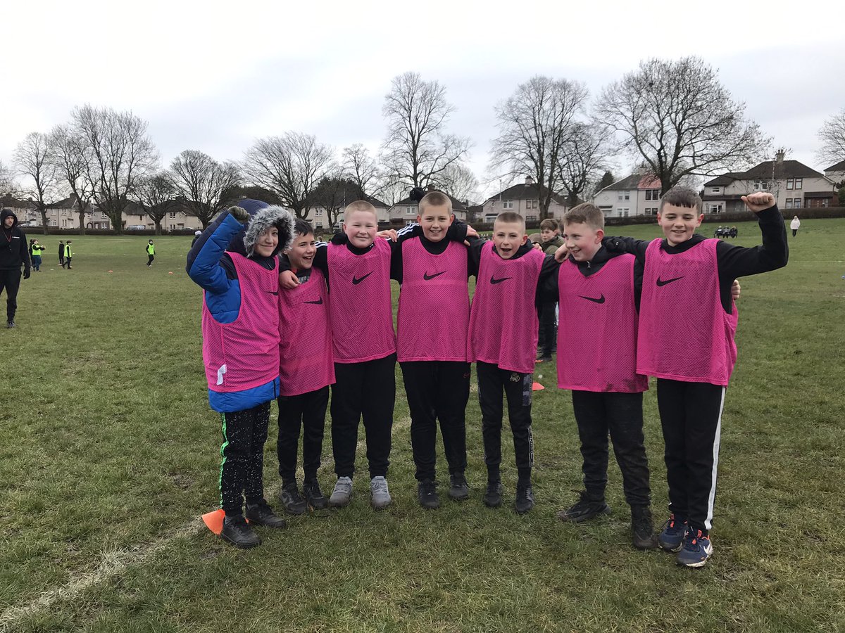 CarnbroePS's tweet photo. Carnbroe and Sikeside Primary 7 having a great time at CHS rugby event. ๐ https://t.co/WPiEIlKPJR
