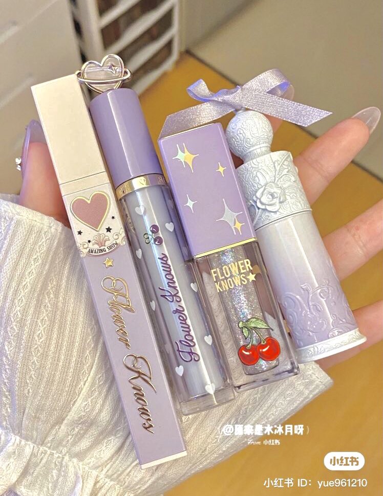 luxeshore's tweet photo. PRETTIEST MAKEUP

— a thread https://t.co/rEoSiSDF62