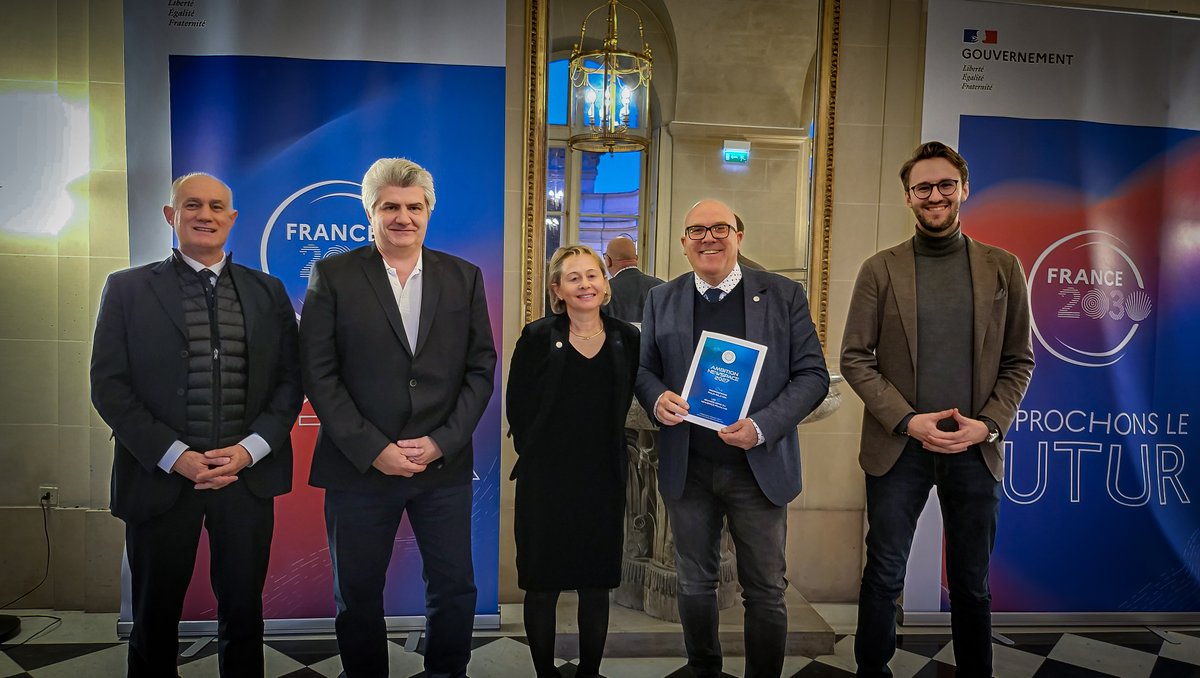 Une délégation du collectif des <a href="/AssisesNEWSPACE/">★ Les Assises du NewSpace - Saison 4 ★</a> a été reçue par <a href="/BrunoBonnellOff/">Bruno Bonnell</a>, SGPI, auquel une copie du rapport « Newspace Ambition 2027 » avait été remis au préalable. sharing.oodrive.com/share-access/s…
#spatial #newspace #investissement #commandepublique #france2030