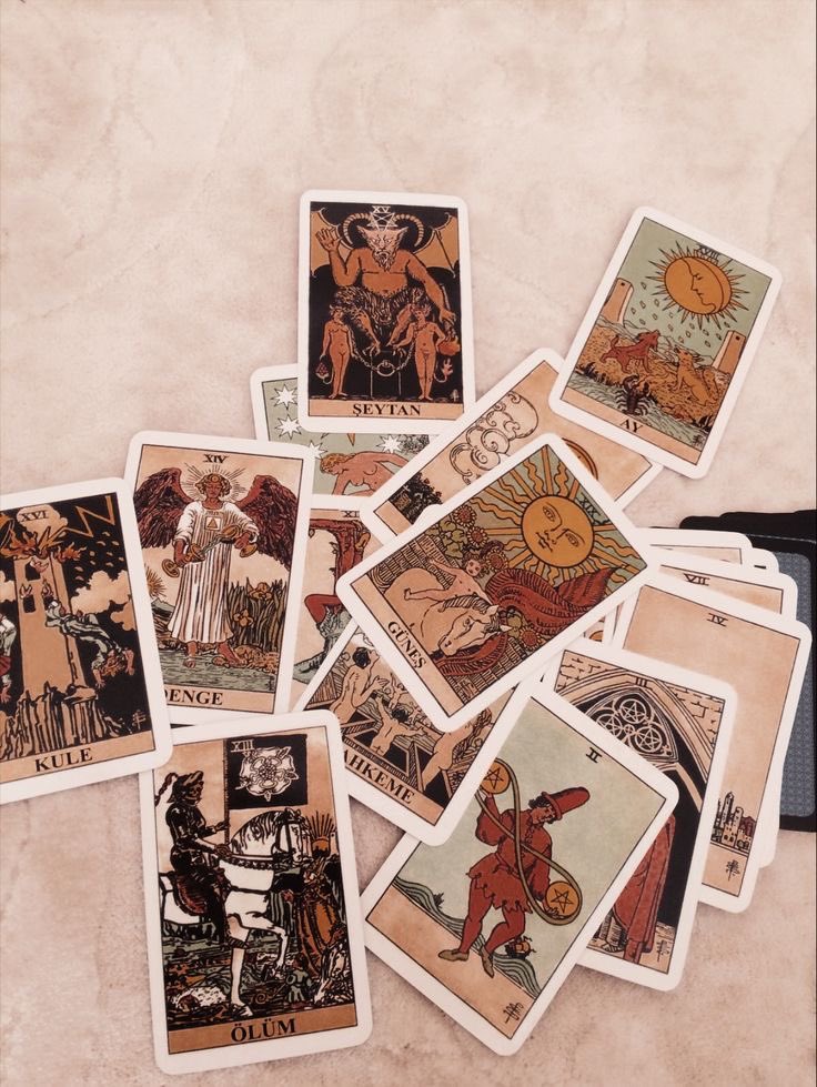 xmelorax's tweet photo. 🕯DARMOWY TAROT🕯

🪐Wylosuje kilka osób i zrobię im jutro czytanie

🪐16+, nie w ciąży 

🪐zgłaszać się w kom nie na dm

🪐zostaw rt, serduszko i follow
(robię takie darmowe czytania co jakiś czas wiec jak nie tym razem to następnym) https://t.co/PECJcY8gxp