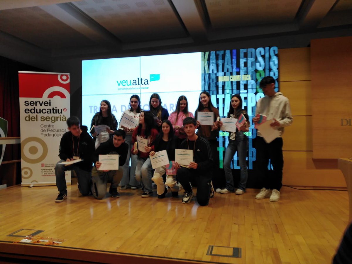 CRPSegria's tweet photo. Avui hem celebrat la segona semifinal del XIX Certamen de Lectura en Veu Alta al Segrià. Felicitats a tot l'alumnat participant, docents i centres per aquest necessari i magnífic exercici de lectura compartida. https://t.co/dsgwuBp6v7