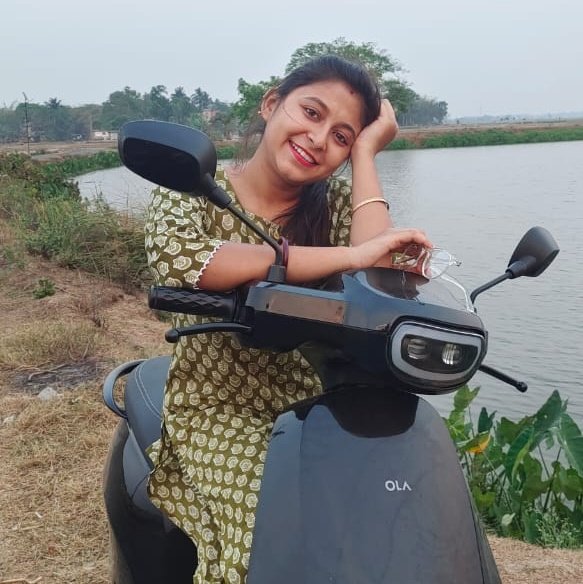 SubhadipDatta19's tweet photo. Fun with Ola @bhash @OlaElectric #colourcharged #long drive https://t.co/4o3Wabebl5