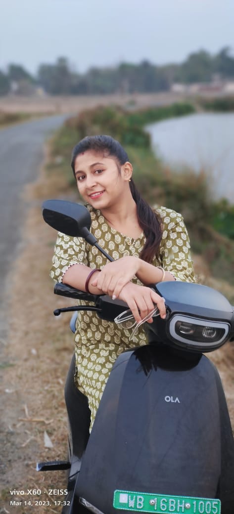 SubhadipDatta19's tweet photo. Fun with Ola @bhash @OlaElectric #colourcharged #long drive https://t.co/4o3Wabebl5
