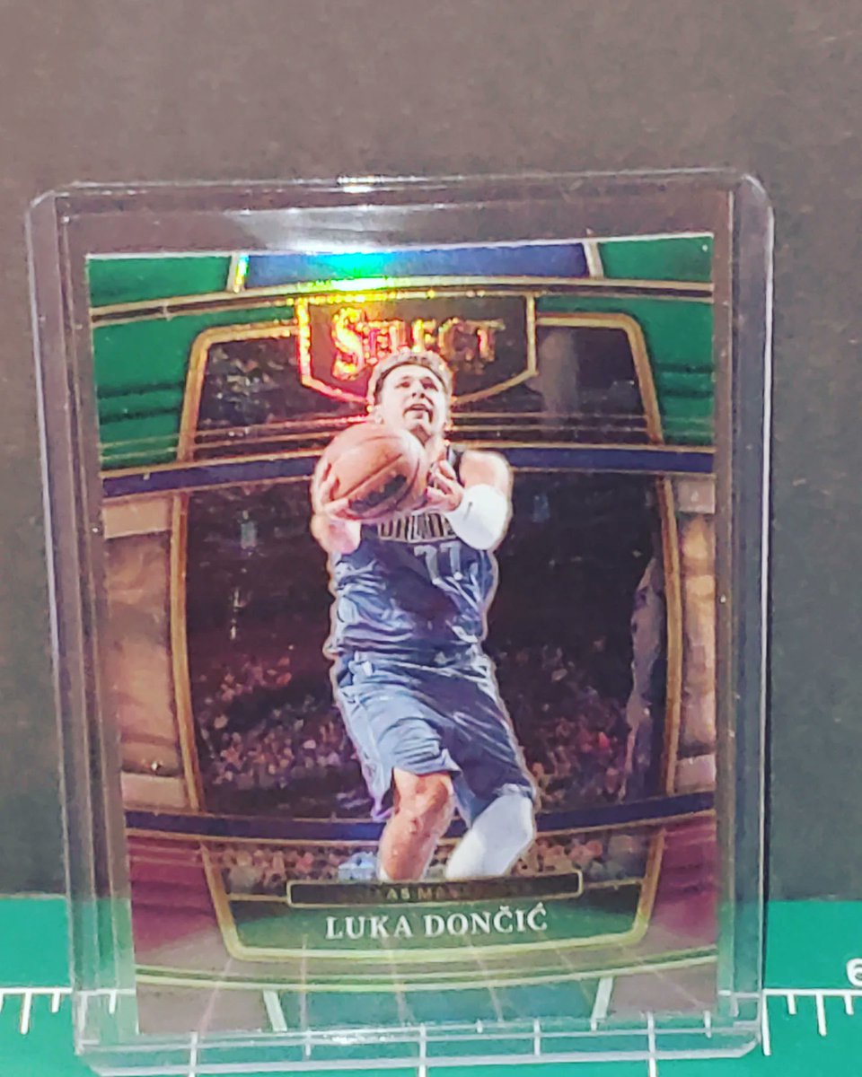 New Select Baskebatll is up in the store. Hit the link in bio for these and more!

#paniniselect #sportscardsforsale #basketballcards #StephenCurry #lukadoncic