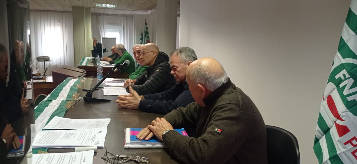 CislTaBr's tweet photo. #15mar2023 #SedeUST @gianfr_solazzo conclude il Seminario formativo sui #PianiSocialiDiZona organizzato dalla @pugbt #politichesociali #concertazione #ambitisocialiterritoriali #tansizionesociale #emergenzanatalità #sanità #PNRR #Missione6 @CislNazionale @CislPuglia https://t.co/LT15NftTRu