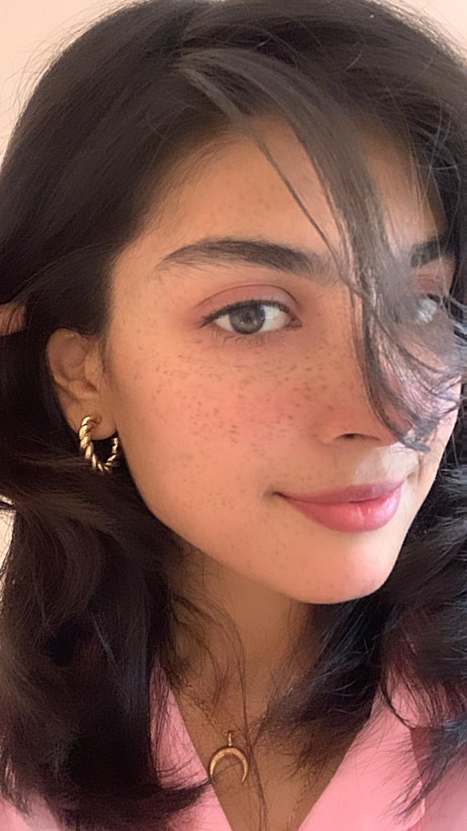 momspanini's tweet photo. Short haircut era💀💀 https://t.co/Wl8UBoxril