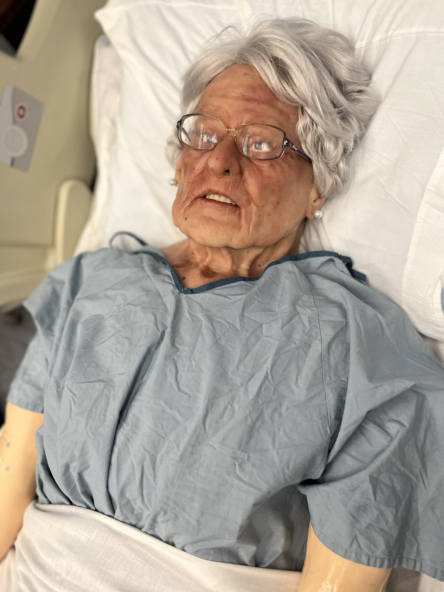 theprodigynurse's tweet photo. #FuseDay Fellowship experience visiting Columbia School of Nursing and learning how a simulation center can help professionals &amp; community: The day focused on incorporating DEI into sim &amp; strategies to navigate tense dialogue
@JoAsimculture @julieannfordyce 

#healthsimNYC 
#sim https://t.co/UMVKikwtiI