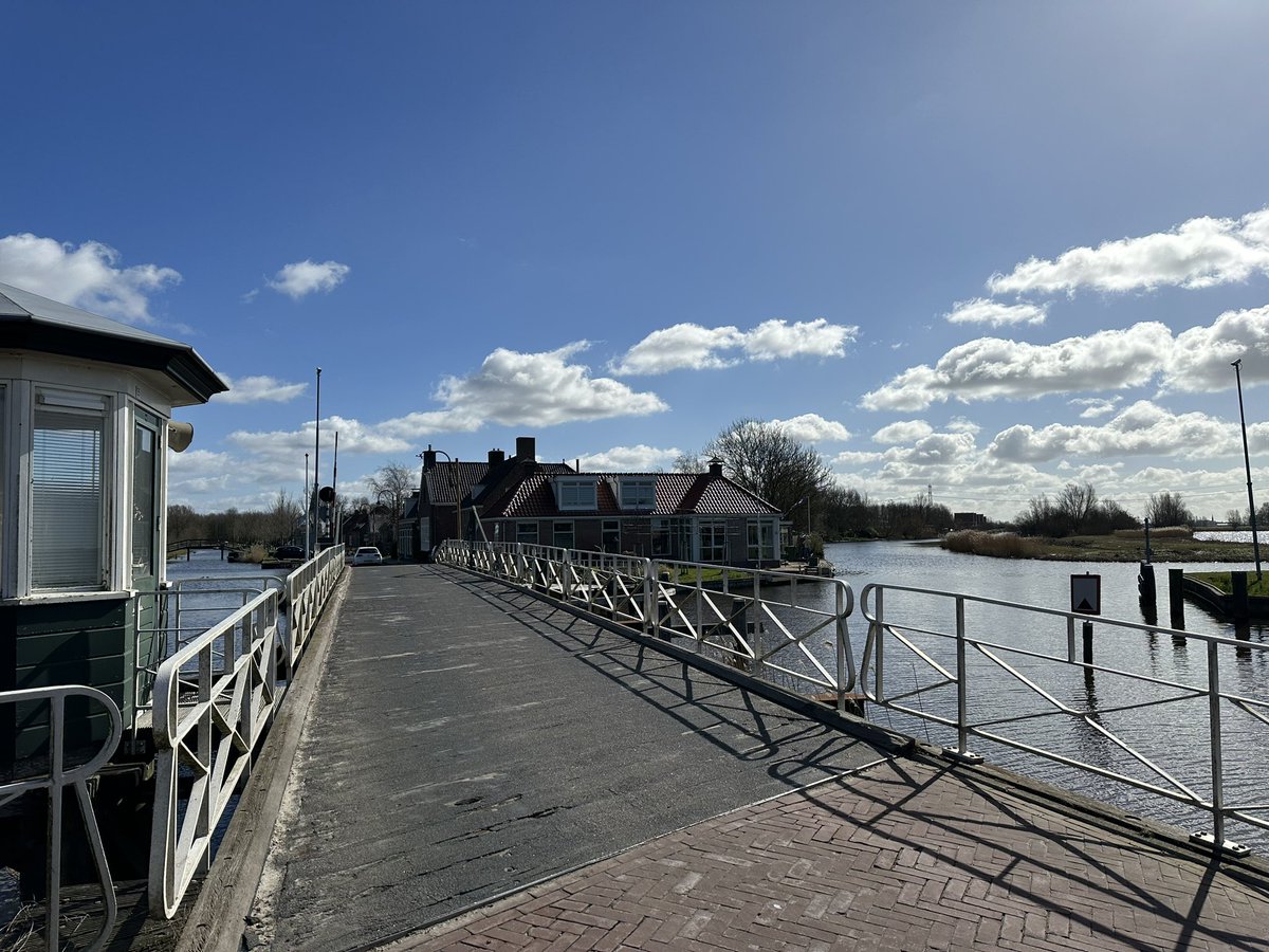 KatjaS73's tweet photo. Lekkere lunchwandeling naar de stembus https://t.co/GW3f6N4z4Q