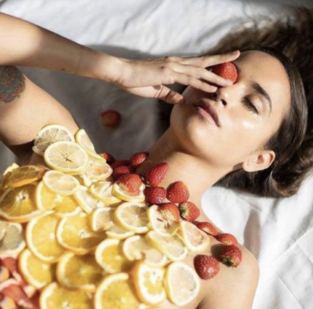 vitasquad's tweet photo. #DidYouKnow? Sleep is a vital, often neglected, component of every person's overall health and well-being. Getting adequate rest may also help prevent excess weight gain, heart disease, and increased illness duration. https://t.co/dC2qyrcLG1