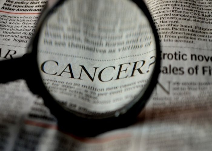 JagbaniOnline's tweet image. Cancer ਨੂੰ ਲੈ ਕੇ ਸਰਕਾਰ ਦਾ ਵੱਡਾ ਦਾਅਵਾ-
ਦੇਸ਼ &apos;ਚ ਕੈਂਸਰ ਦੇ ਕੇਸਾਂ ਦੀ ਗਿਣਤੀ 2022 ਵਿਚ 14.6 ਲੱਖ ਤੋਂ ਵਧ ਕੇ 2025 ਵਿਚ 15.7 ਲੱਖ ਹੋਣ ਦਾ ਅਨੁਮਾਨ ਸਰਕਾਰ ਨੇ ਮੰਗਲਵਾਰ ਨੂੰ ਸੰਸਦ ਨੂੰ ਇਹ ਜਾਣਕਾਰੀ ਦਿੱਤੀ। 
#Cancer #Cases #Projected #India #CentralGovt #Jagbani