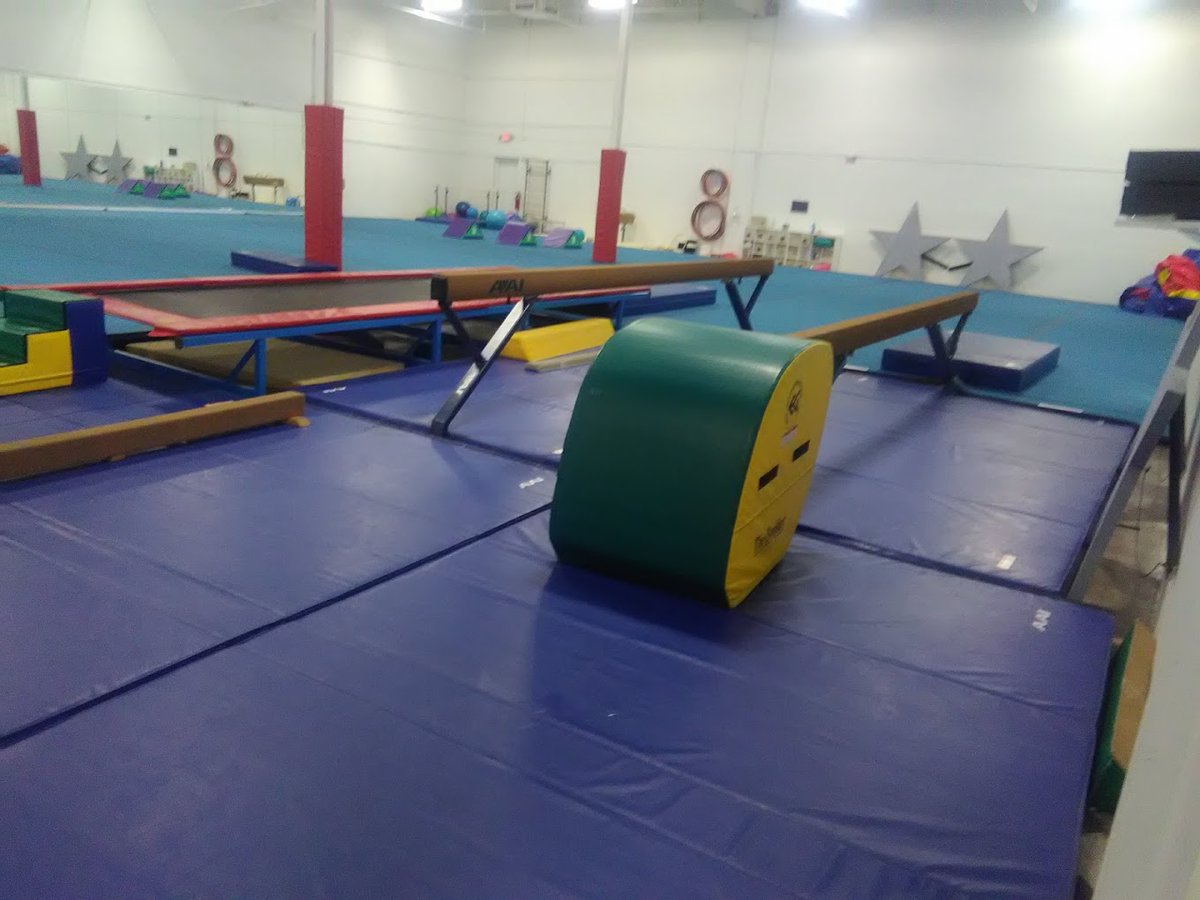 chandleesons's tweet photo. The Peach Pit Gymnastics Collier Rd NW, Atlanta! We are under contract to remodel this entire space! 🙌

Keep us in mind to fulfill all of your building construction needs, we can handle any project, from big to small! ⚒️👷

#Commercial #Remodel #Renovation #Atl #GiveUsACall https://t.co/NOxtBmU711