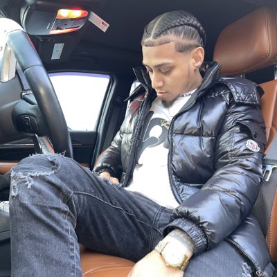 zrothedj's tweet photo. #NewProfilePic https://t.co/6ruRVLe9WT