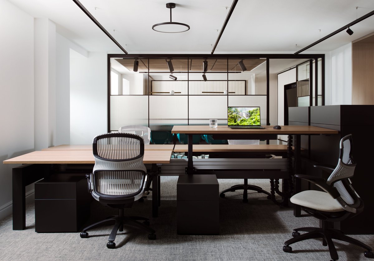 Collins Construction tweet media