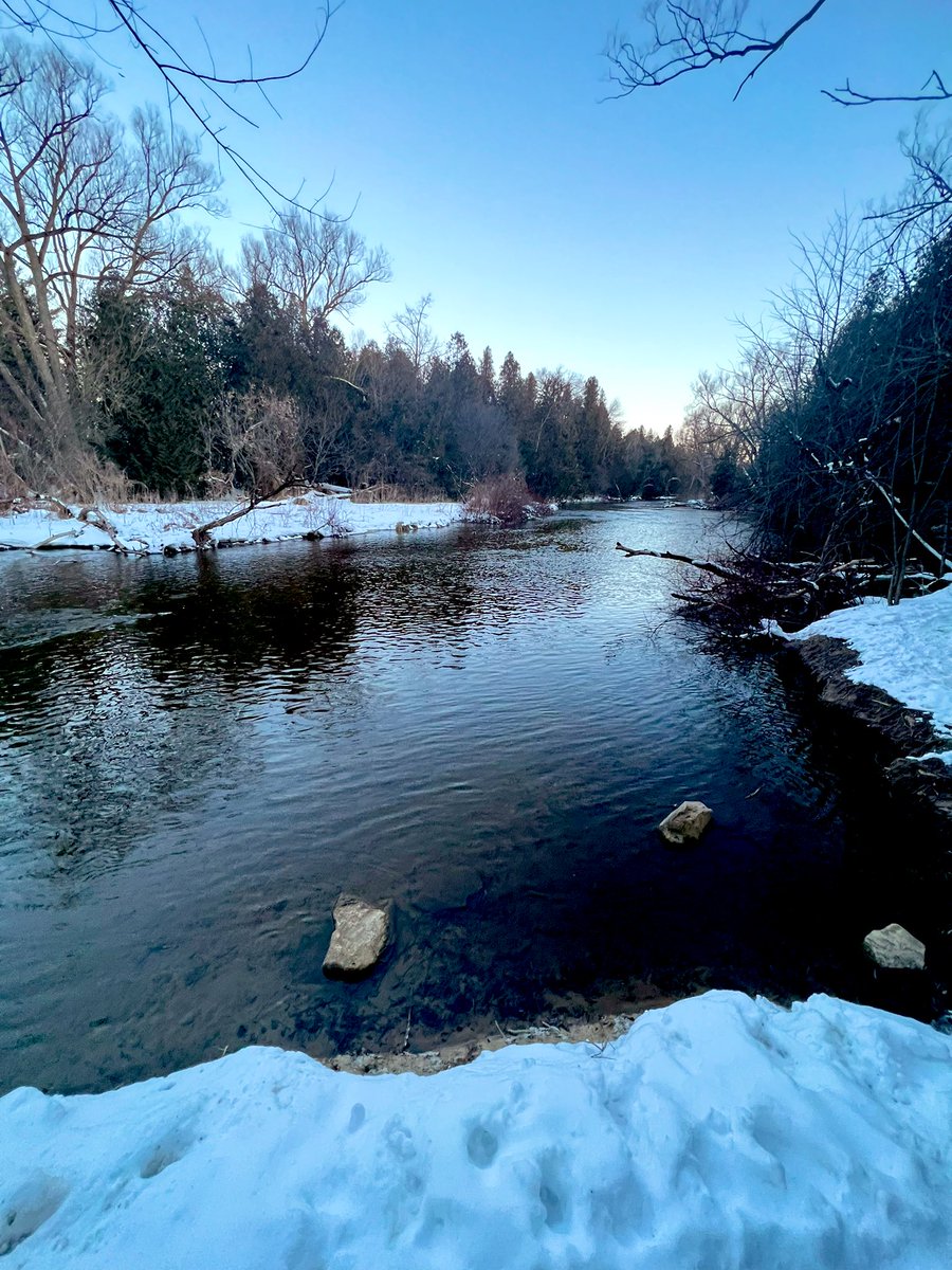 kahnkidz's tweet photo. Work day started early today but look at the views. #SpeedRiver https://t.co/yx3ei5fod4