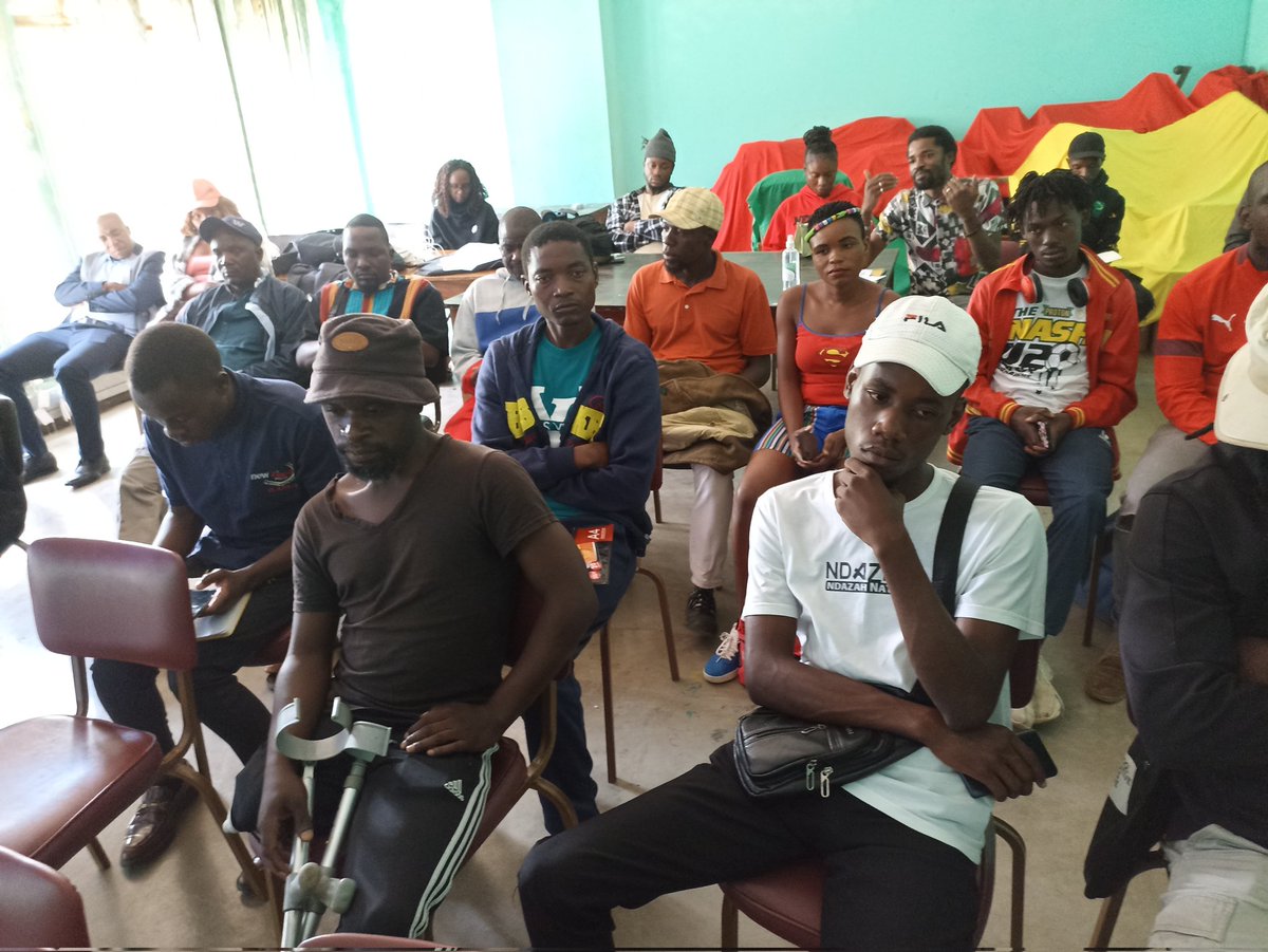 NtepeRadio's tweet image. Music for the people and the people for music. Zimbabwe musicians Union In collaboration with Nacz  Engaging the Mat-South musical practitioners on issues of their welfare in Gwanda.@Zimusicians @MagazineGwanda @ByoArtsFestival @ZacrasOnline @CurateGwanda