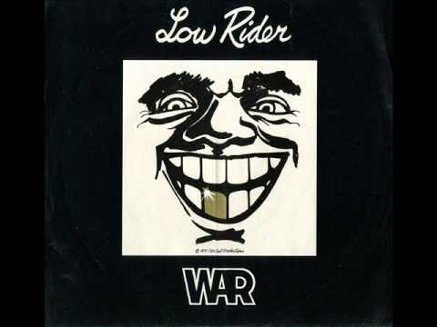 RandyHelmsUGA's tweet photo. Which song do you prefer?
Stuck in the Middle with You or Low Rider
#StealersWheel #War
Every song today has #handclapping or #cowbell in it
#rockband #rock #hardrock #classicrock #Retweet #Trending #thursdaythoughts #thursdaymotivations #guitar #bass #drums #singers https://t.co/2YMTic39yb