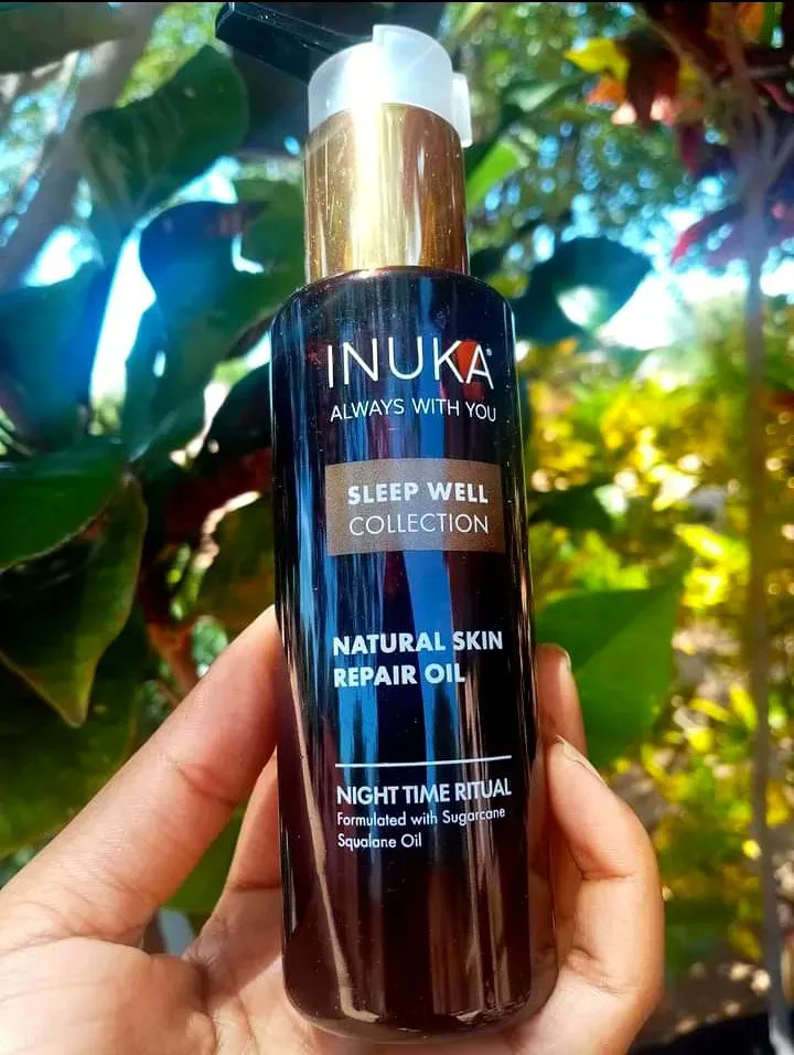 LooksIconic's tweet photo. Let me to introduce you to this super star product. The Inuka NATURAL SKIN REPAIR OIL

This baby will maximize your skin's natural nightly repair, while you get your beauty rest 🧖🏽🌺

Njilo | Slee
#Askaman 
#GirlTalkZA 
Mbali | Ciara 
Thobile | Mbali https://t.co/tIWJBsfzEO