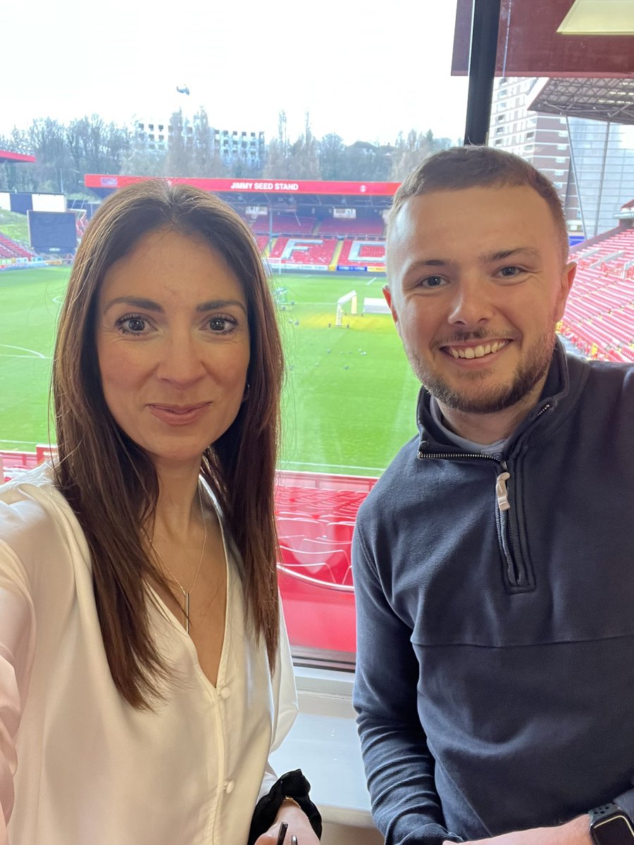 MariaTrotman4's tweet image. We are here @NHSHEE_SEast @PodiatryCareers @RoyColPod at the @LAPSCareers head of the game event, increasing the awareness of the podiatry professional and educational routes into it. @JakeRobbo9 #podiatry #football #education #AHPs #careers