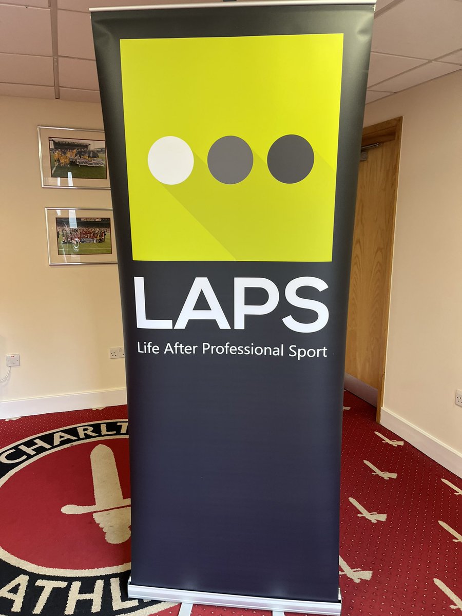 MariaTrotman4's tweet image. We are here @NHSHEE_SEast @PodiatryCareers @RoyColPod at the @LAPSCareers head of the game event, increasing the awareness of the podiatry professional and educational routes into it. @JakeRobbo9 #podiatry #football #education #AHPs #careers