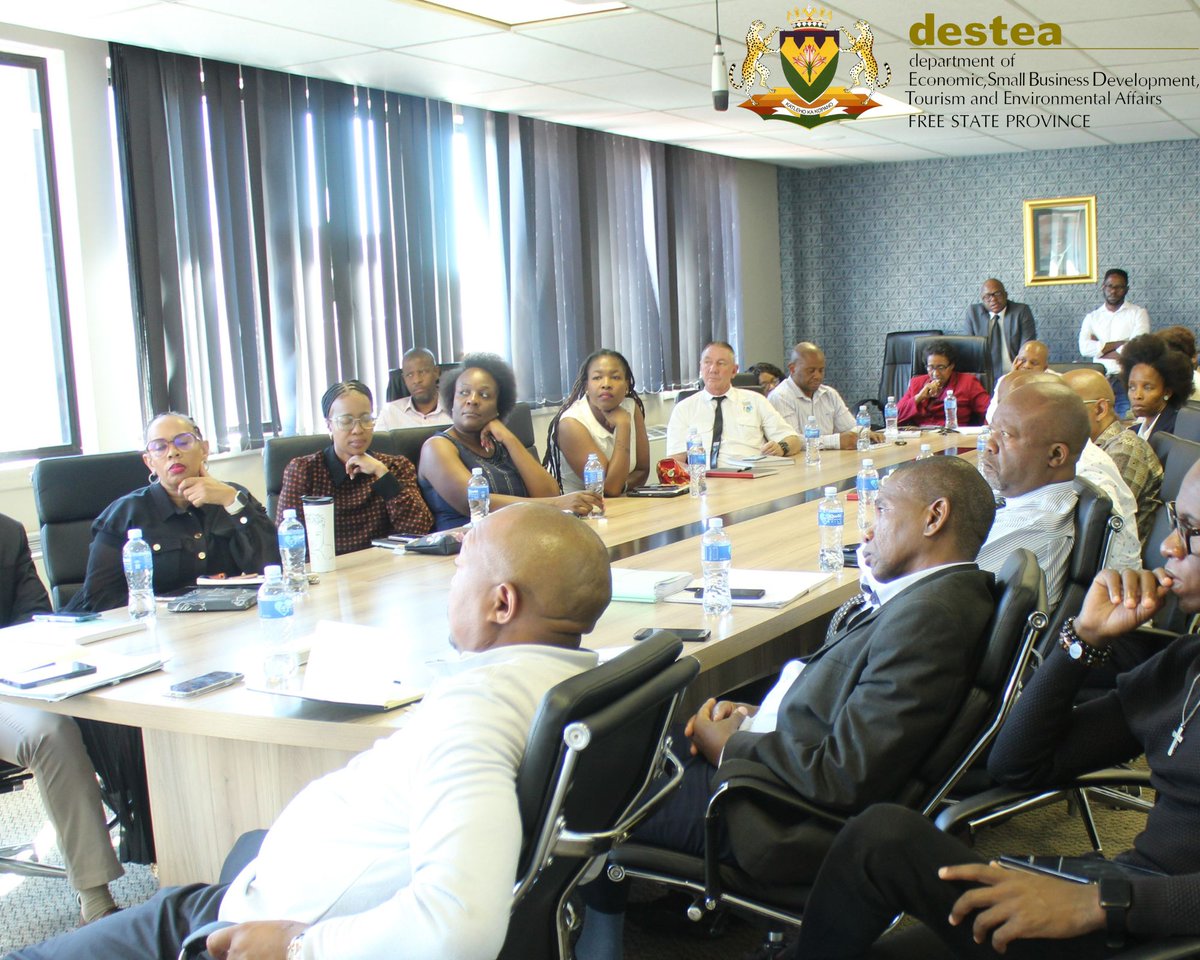 FSDESTEA's tweet image. MEC called for robust teamwork committed to the fulfilment of the department&apos;s mandate to positively impact the lives of the people.
#MakingYourFutureWorkBetter #DESTEA