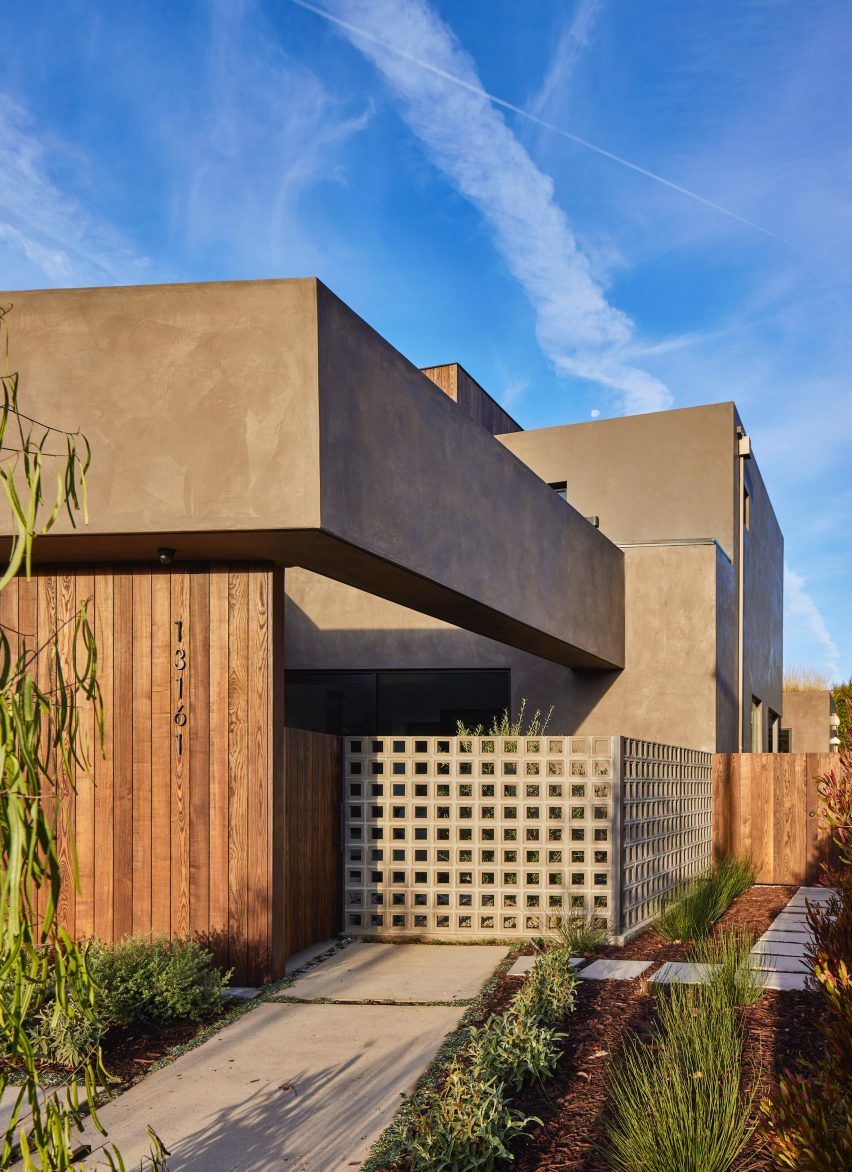 insprade's tweet photo. #Hsu #McCullough #Orients #Los #Angeles #Home around #Legacy #Elm #Tree - https://t.co/72gqHPsvS0 via @insprade #inspirationde https://t.co/ZFx0F0oIQk