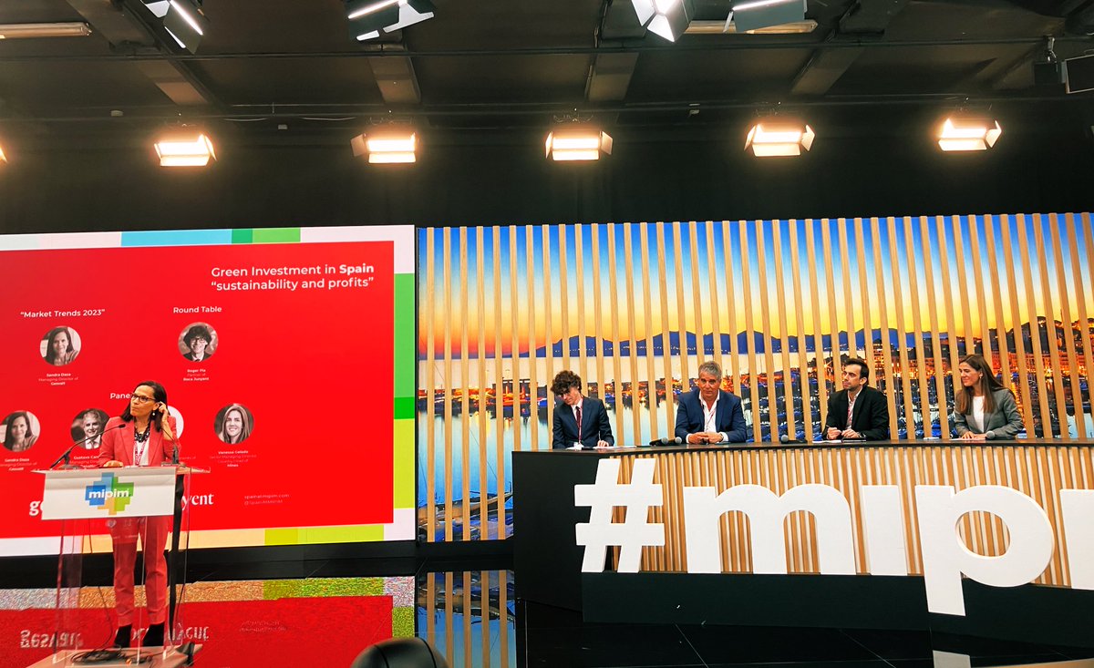 morenocasas's tweet photo. Trends and data sharing at 🇪🇸🇪🇺🇫🇷@MIPIMWorld #SpanishConference Thanks @Gesvalt @sandradaza_ds #housing #retail #mipim https://t.co/SWX8TnzjsW
