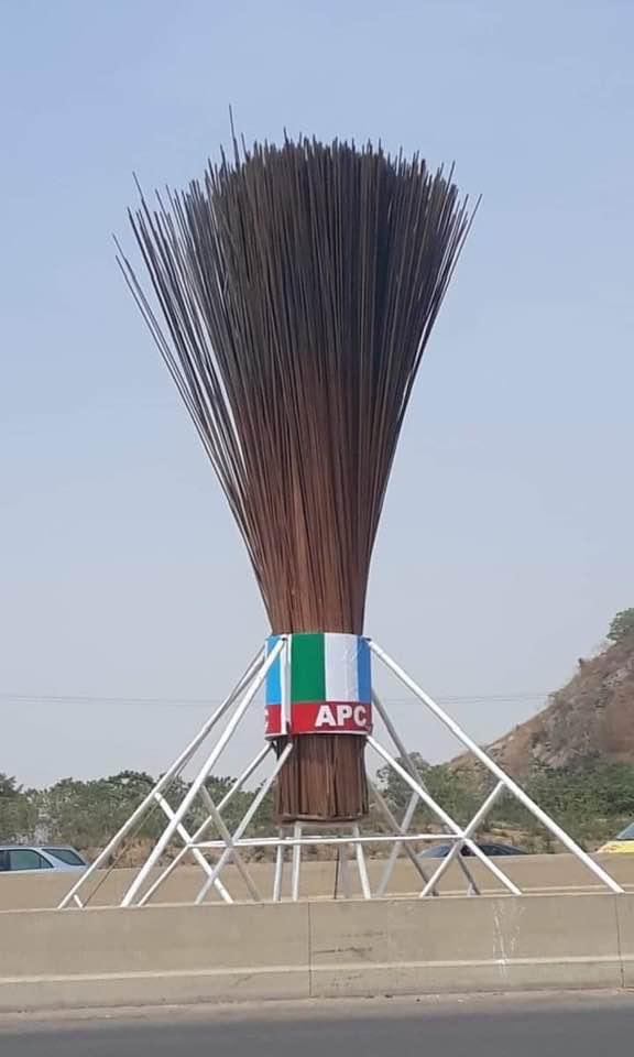 israel_ogunremi's tweet photo. From top to bottom in the last election 02/25/2023. This Saturday, this is the same way. Brrooooooooommmmmm, brrrrrrooooooooooooooommmmmmmmmmm
#SweepItClean
#TessyLokan
#SoroSoke https://t.co/jYMUCewlhB