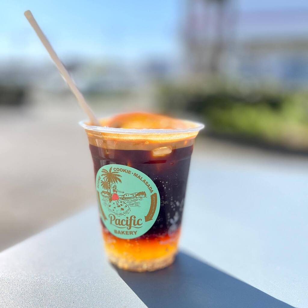 o_orioriori_o's tweet photo. 食後のこーしー
エスプレッソソーダ
珍しいけど癖になる
#pacificbakery #七里ヶ浜 #コーヒー #エスプレッソソーダ https://t.co/h54QDHsuZB https://t.co/rhaMwKjK5s